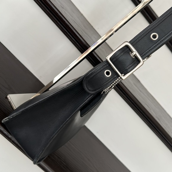 Vintage Coach Legacy Zip #9966 Black - Picture 5 of 14